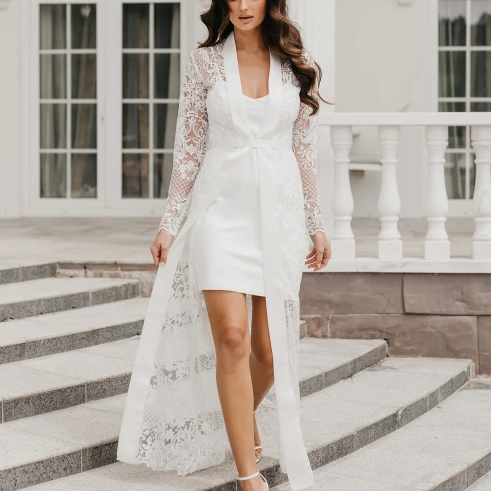 Le Rose Daphne Majestic Lace Maxi Bridal Robe - Slip included!